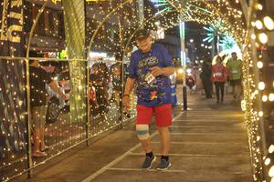 BIB: 188
                            <button type="button" onclick="openModal(26274695)" class="btn btn-primary btn-sm float-right btn-popup" data-toggle="modal" data-target=".modal-high-quality">
                        <i class="fas fa-shopping-cart"></i> Add to Cart
                    </button>
                                            <button type="button" onclick="isThisMe(26274695, true)" class="btn btn-success btn-sm float-right btn-popup btn-isme hidden" data-toggle="tooltip" data-placement="bottom" title="นี่คือรูปของคุณใช่ไหม คลิกที่นี่เพื่อเอาเข้าอัลบั้ม">
                        <i class="fas fa-plus"></i> Add to album
                    </button>
                    <button type="button" onclick="isThisMe(26274695, false)" class="btn btn-warning btn-sm float-right btn-popup btn-isnotme hidden">
                        <i class="fas fa-ban"></i> Remove from album
                    </button>